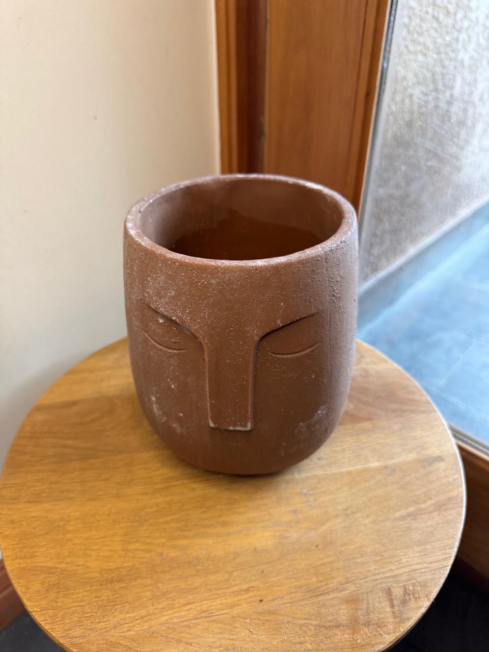 Macetero Cara Cafe