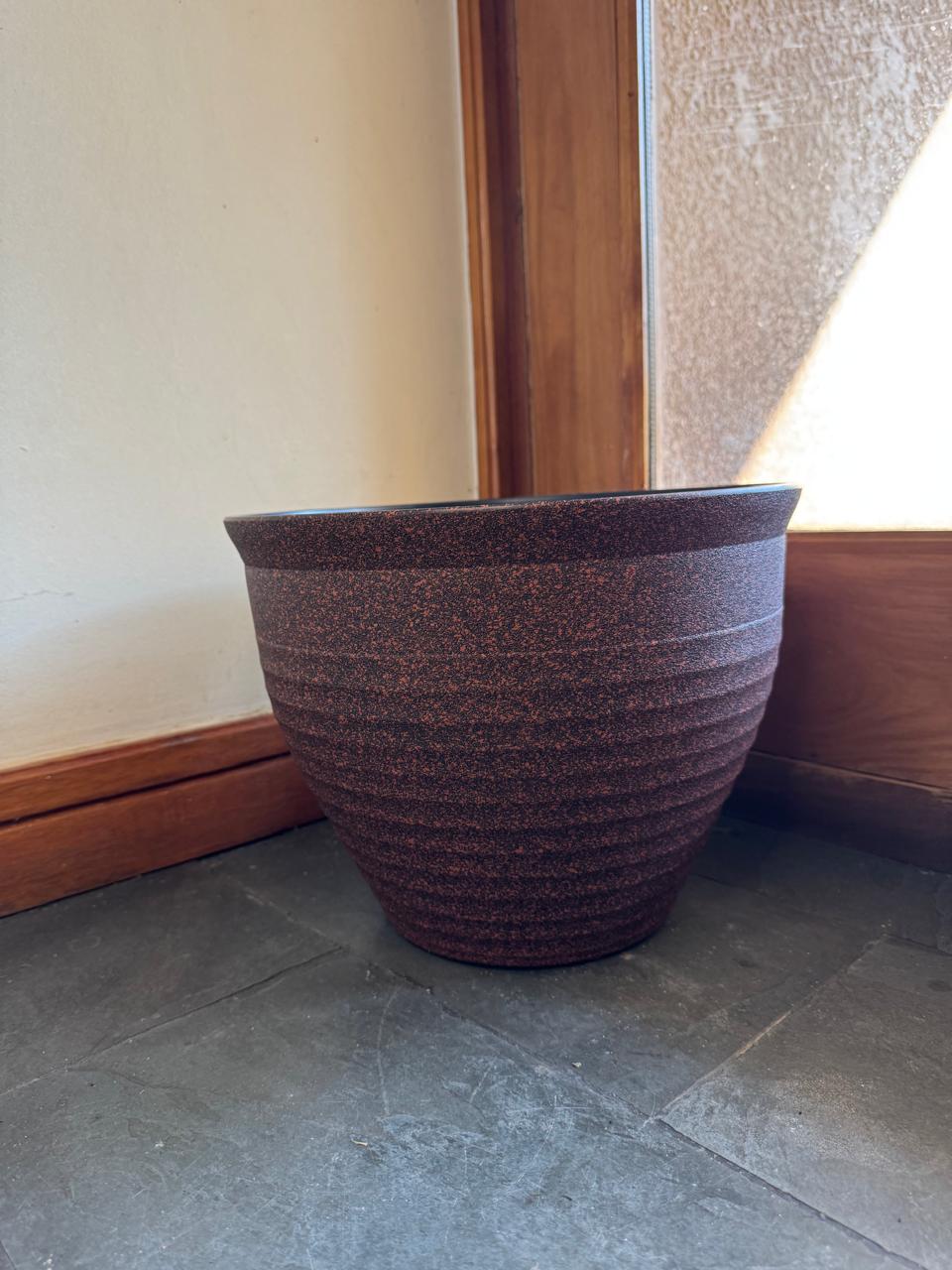 Macetero Bajo Plastico Redondo Bronce